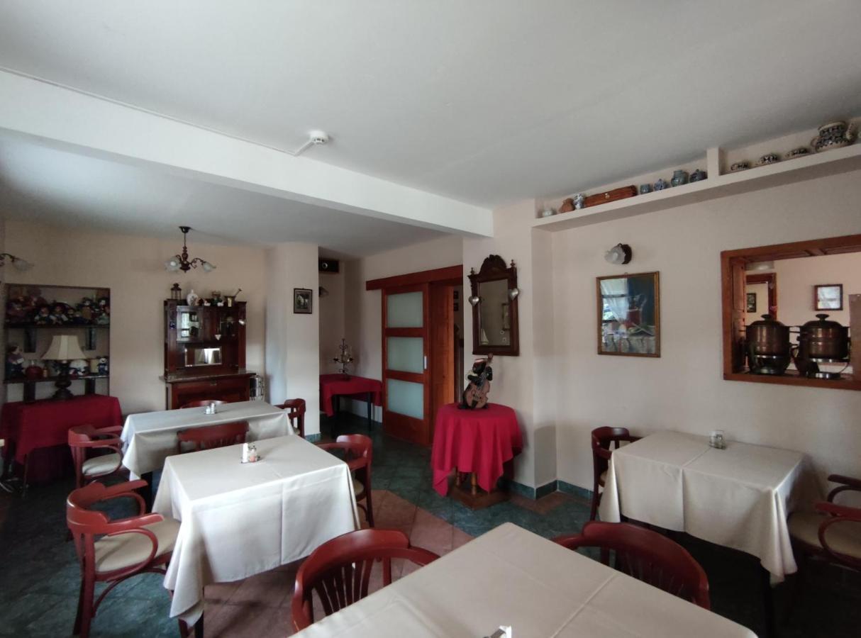 Fortuna Hotel Miskolc Exterior photo