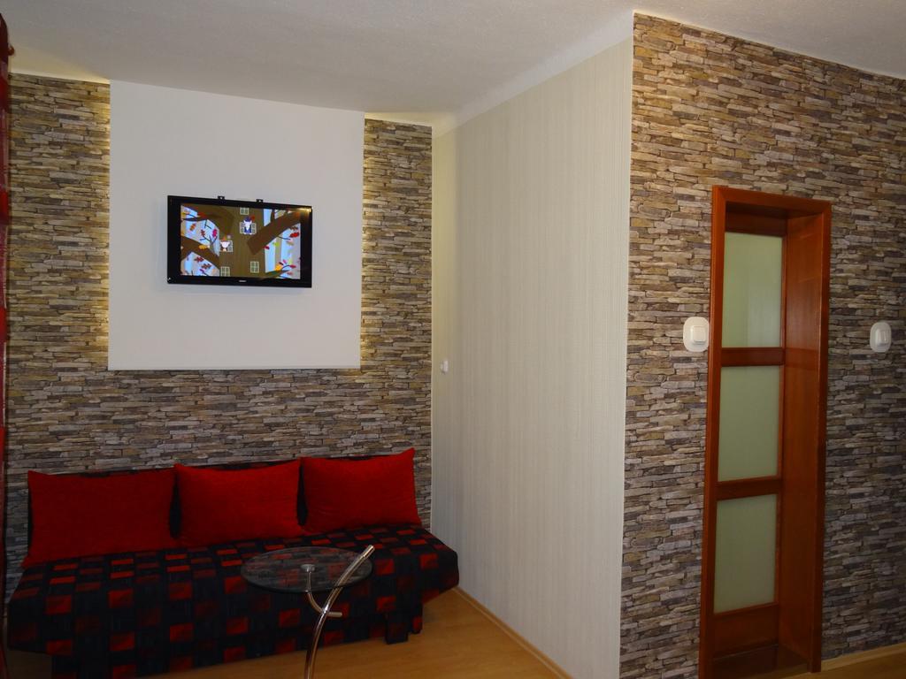 Fortuna Hotel Miskolc Exterior photo