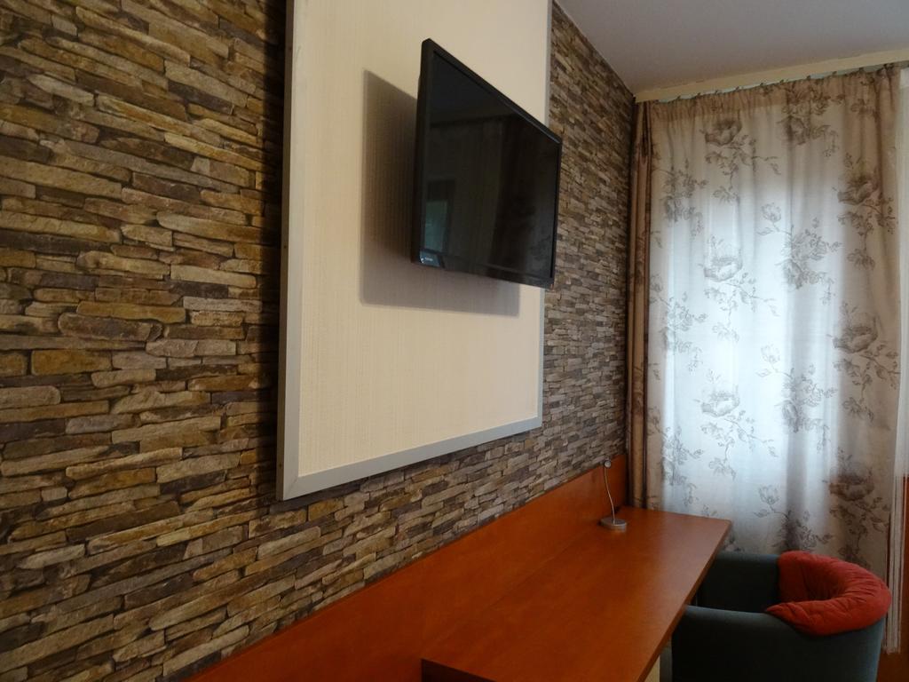 Fortuna Hotel Miskolc Room photo
